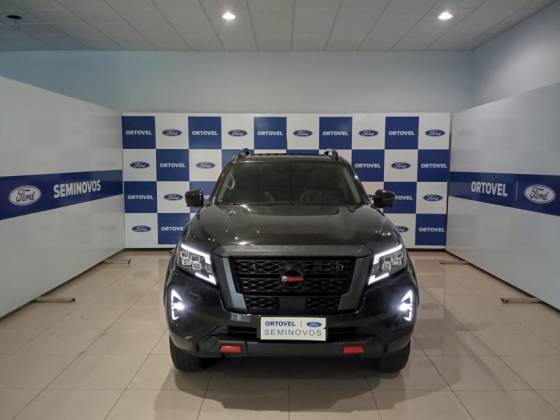 NISSAN FRONTIER 2.3 16V TURBO DIESEL PRO4X CD 4X4 AUTOMÁTICO